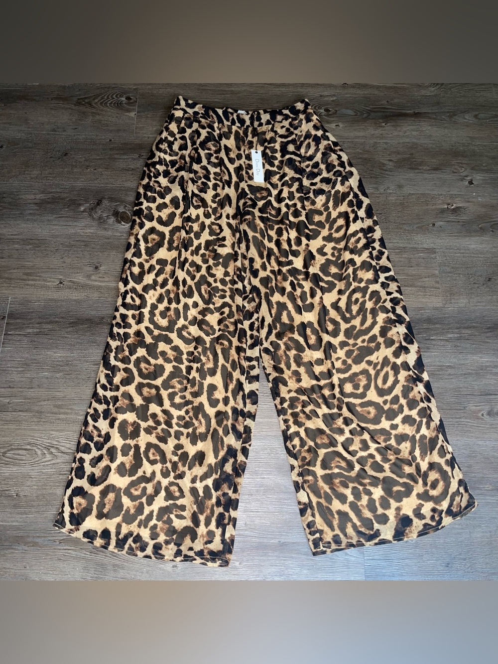 NWT Wide Leg Cheetah Pants L Sexy Safari Vacation Resortwear Euro-summer Y2K